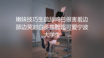 【破解摄像头】极品夫妻客厅房间啪啪 摄像头被发现也不拆