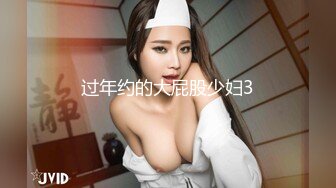  人妻3P 想不想要 想 啊啊 舒服 撸着老公的鸡鸡 被眼镜单男无套输出 爽叫不停