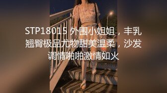 高颜值长发美少妇卧室中席地而坐做爱先玩69互吃，无套女上位啪啪