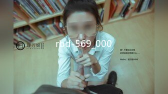 666元电报群福利~珠海美腿玉足小姐姐推特网红LISA私拍~龟责榨精裸足丝袜推油精射 (4)