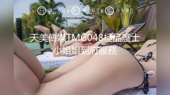  巨乳奶妈和白浆少妇激情大秀直播，轻纱胀里的风骚女非常诱惑，挤奶水给狼友喝别错过