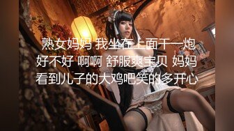 土豪胖哥酒店重金约操2位极品性感漂亮的俄罗斯美女，无毛粉嫩美穴轮流爆插，射完后美女把鸡巴搞硬自己还往逼里放